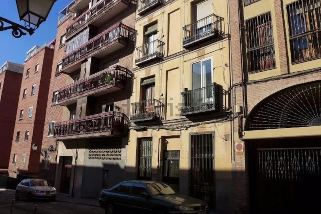 San Bernabe, Apartamento Para 2 En Las Vistillas Junto A Metro Puerta De Toledo Мадрид Екстер'єр фото