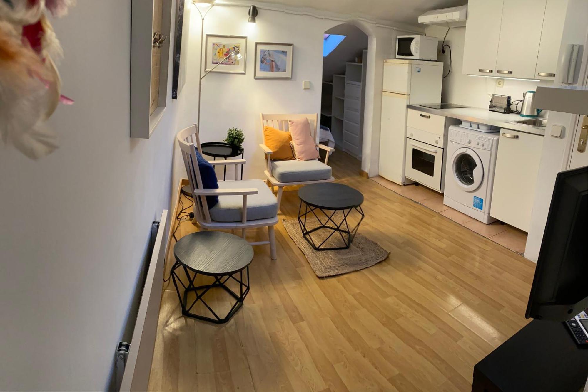 San Bernabe, Apartamento Para 2 En Las Vistillas Junto A Metro Puerta De Toledo Мадрид Екстер'єр фото